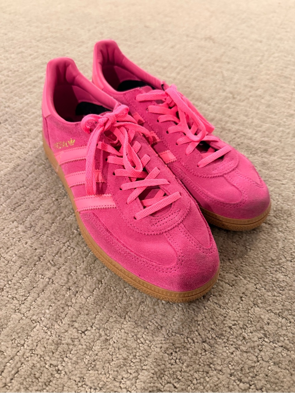 adidas Women’s Hot Pink Suede Classic Trainers with Gum Sole
